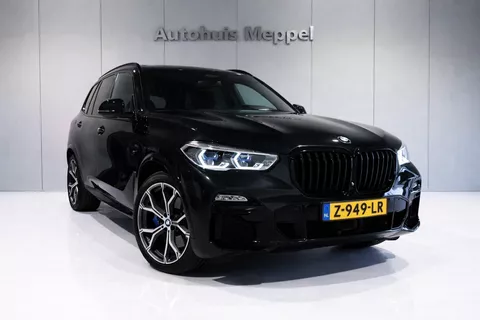 BMW X5 xDrive45e ** GERESERVEERD ** M-Sport| Laser | Trekhaak | SkayL.Pano| Head-Up | Soft-Close | H/K Sound