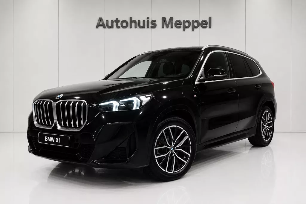 BMW X1 xDrive25e M-Sport*2-JaarGarantie*Trekhaak*Head-Up*LED*360Camera*H/kSound