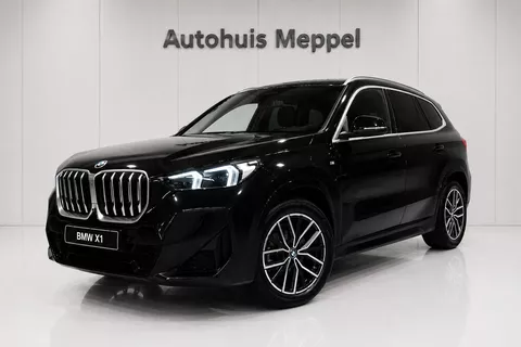 BMW X1 xDrive25e M-Sport*2-JaarGarantie*Trekhaak*Head-Up*LED*360Camera*H/kSound