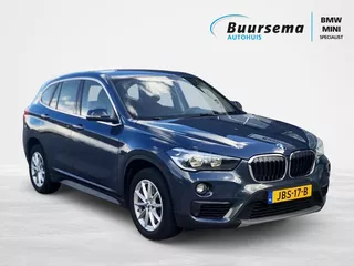 BMW X1 sDrive20i Essential | Afneembare trekhaak | Automaat | Navigatie | Bluetooth | 103182 km!