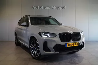 BMW X3 xDrive30e ** Gereserveerd ** M-Sport/// | LED | Booklyn Grau | M-Stoelen | Hifi | Head-Up Display | Panoramadak