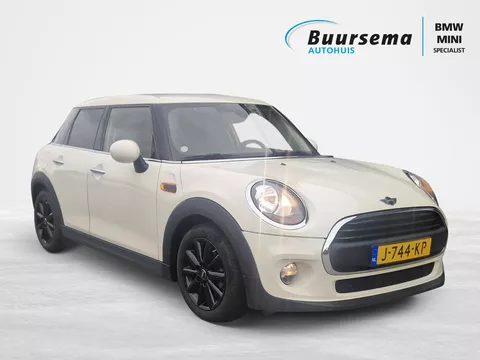 MINI One 1.2 One 5 Deurs. Pepper Bns.GERESERVEERD