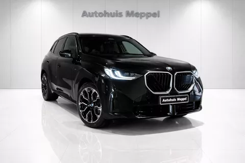 BMW X3 30e NIEUW M-Sport*Fabriek Garantie*H/K Sound*Trekhaak*PDC *Shadow Line*GlazenDak