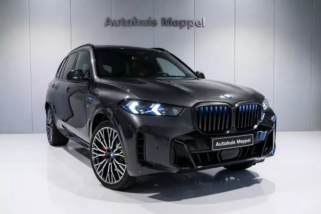 BMW X5 xDrive50e M-Sport Pro/// | B&amp;W | Alle Denkbare opties
