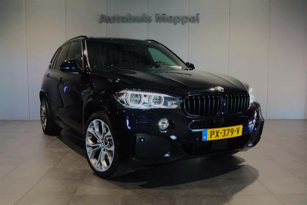 BMW X5 xDrive35i M-Sport*B&amp;O Sound*Trekhaak*Stoelventilatie*AdaptiveLED *PDC*Pano