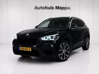 BMW X1 sDrive20i Sport-Line LED HiFiSound M-leerstuurwiel PDC
