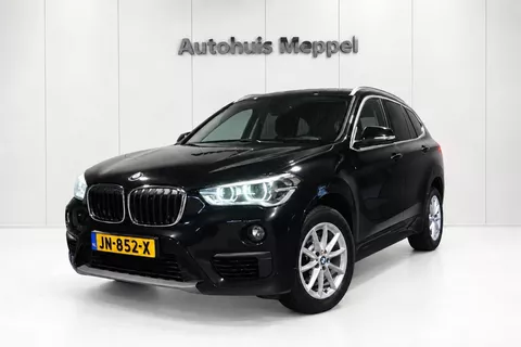 BMW X1 sDrive20 LED*PDC*Navigatie*Cruise-Control*Bluetooth
