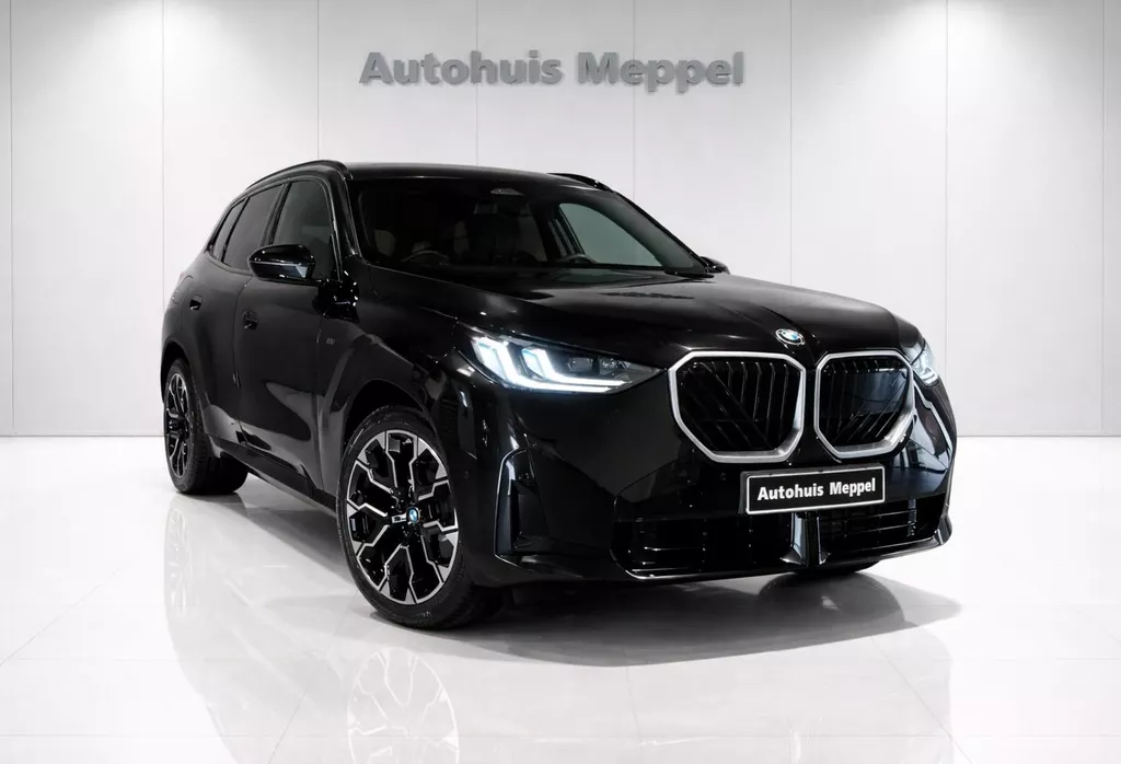 BMW X3 30e NIEUW M-Sport*Trekhaak*H&amp;K*Pano*Shadow Line*PDC