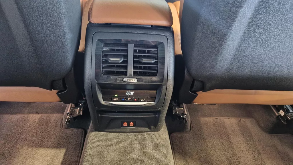 BMW X3 xDrive30e ** GERESERVEERD ** M-sport/// | Adaptieve LED | Head-up Display | HiFi | Panoramadak | BMW X3 xDrive30e ** GERESERVEERD ** M-sport/// | Adaptieve LED | Head-up Display | HiFi | Panoramadak |