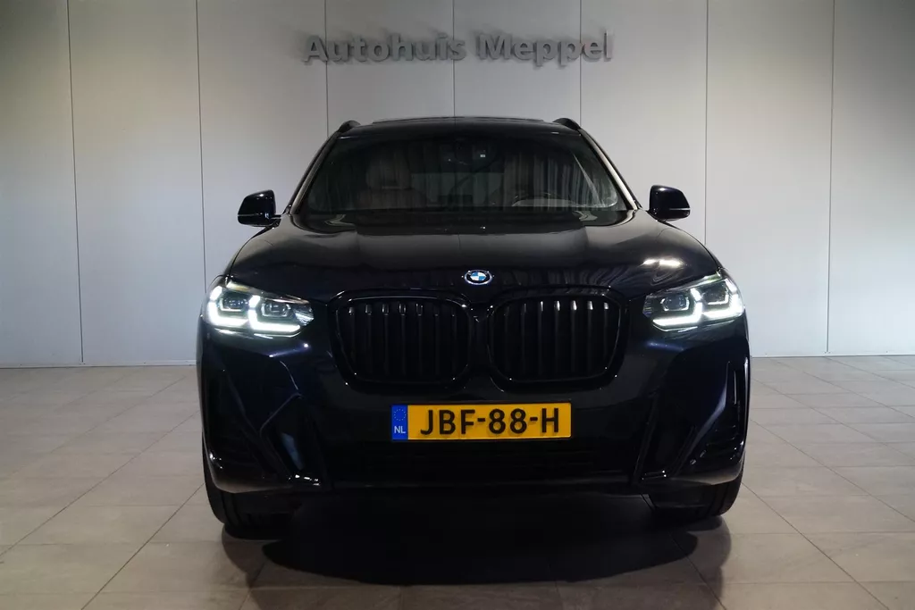 BMW X3 xDrive30e ** GERESERVEERD ** M-sport/// | Adaptieve LED | Head-up Display | HiFi | Panoramadak | BMW X3 xDrive30e ** GERESERVEERD ** M-sport/// | Adaptieve LED | Head-up Display | HiFi | Panoramadak |