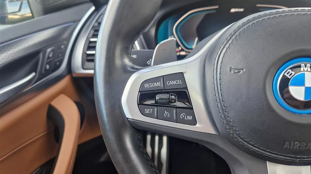 BMW X3 xDrive30e ** GERESERVEERD ** M-sport/// | Adaptieve LED | Head-up Display | HiFi | Panoramadak | BMW X3 xDrive30e ** GERESERVEERD ** M-sport/// | Adaptieve LED | Head-up Display | HiFi | Panoramadak |