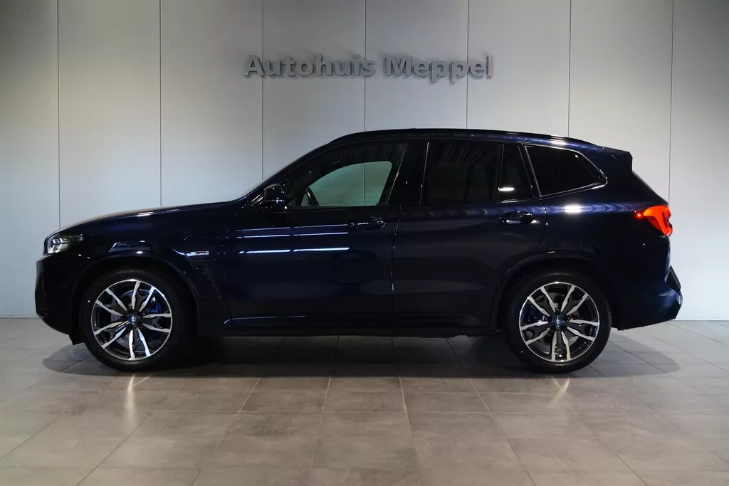 BMW X3 xDrive30e ** GERESERVEERD ** M-sport/// | Adaptieve LED | Head-up Display | HiFi | Panoramadak | BMW X3 xDrive30e ** GERESERVEERD ** M-sport/// | Adaptieve LED | Head-up Display | HiFi | Panoramadak |