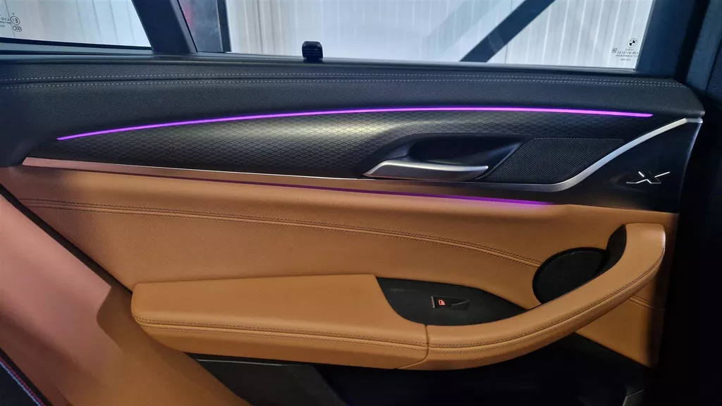 BMW X3 xDrive30e ** GERESERVEERD ** M-sport/// | Adaptieve LED | Head-up Display | HiFi | Panoramadak | BMW X3 xDrive30e ** GERESERVEERD ** M-sport/// | Adaptieve LED | Head-up Display | HiFi | Panoramadak |