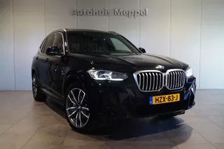 BMW X3 xDrive30e ** Gereserveerd **M-sport/// | LED | Panormadak | Head-up Display | H/K Sound |