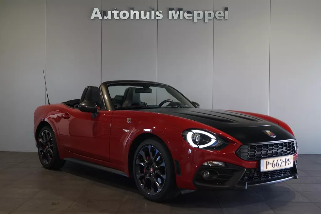 Abarth 124 Spider 1.4 M-Air T Abarth Automaat | Stoelverwarming | Navigatie | Cruise-Control | Bose Sound-System | Parkeerse