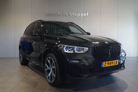 BMW X5 45E Laser koplampen | M sport pakket | Pano Sky Lounge | Trekhaak | Harmen kardon | Luchtvering |