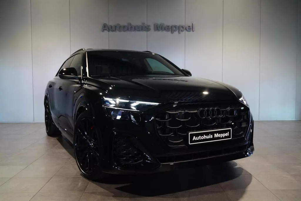 Audi Q8 60 TFSI S-Competition NIEUW 490PK | B&amp;O | 23&quot; | Rode Zadels | 5 jaar Garantie
